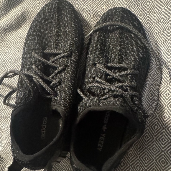 adidas gazelle silver green womens Yeezy Boost 350 Pirate Black V1 – THE-ECHELON main image 1